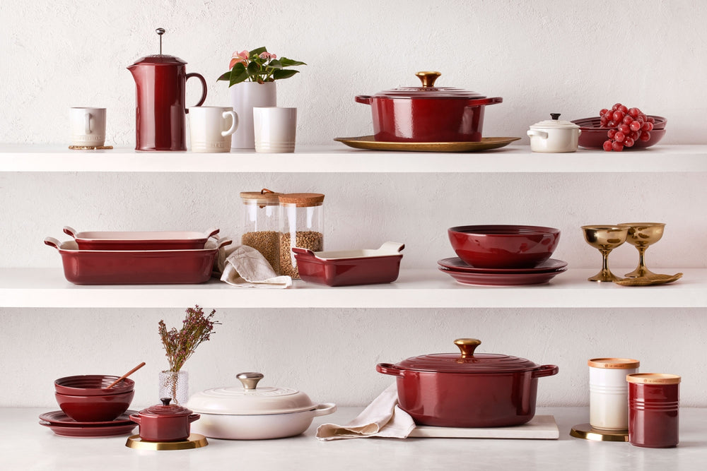 Le Creuset Backform Heritage – Garnet – 26 x 19 cm / 2.4 Liter