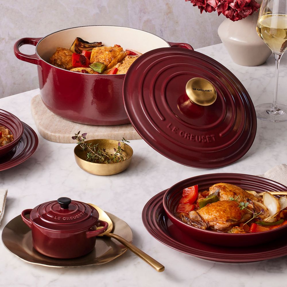 Le Creuset Bräter Signature – Garnet – ø 22 cm / 3.3 Liter